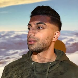 Meet your Posher, Danial